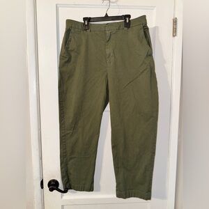 Gap Green Staight leg khaki Pants size 12